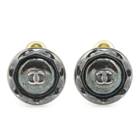 CHANEL CC Logos Round Clip-On Earrings Gray Tone 96P Auth #07774 - Picture 1 of 3
